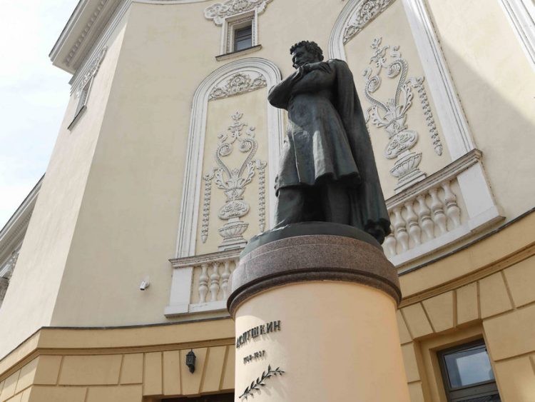 В Казани откроется скульптурная композиция в честь Пушкина