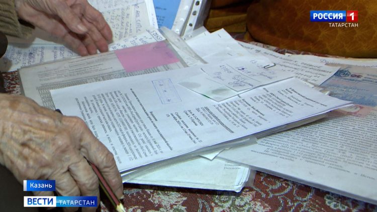В Татарстане пенсионерке на протяжении 4 лет начисляют фиктивные долги, сумма которых превышает 100 тыс. рублей