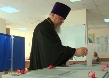 Александр Бородин проголосовал на выборах в Госсовет РТ