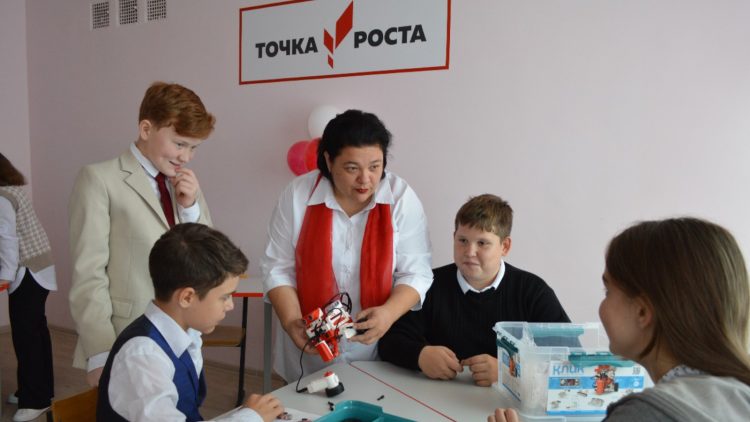 В 72 школах Татарстана открылись новые центры «Точка роста» в рамках нацпроекта