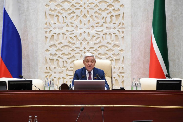 Фарид Мухаметшин избран председателем Госсовета Татарстана седьмого созыва