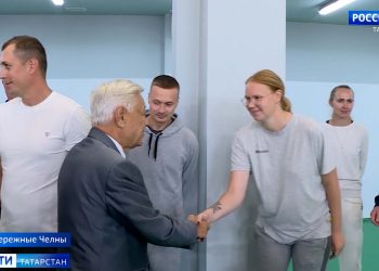 Минниханов на полях ВЭФ встретился с премьер-министром Малайзии