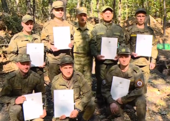 Минниханов выразил благодарность бойцам полка 1232 за их мужество и отвагу